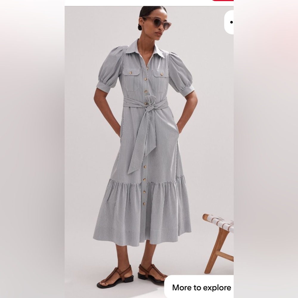 COTTON SEERSUCKER MIDI SHIRT DRESS + BELT IN NAVY/WHITE